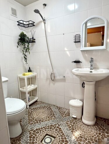 Сдаётся 2-комн. вторичка 90 м², м. Элмляр Академиясы, photo 12 from 13