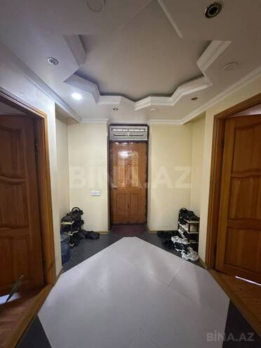 Satılır 6 otaqlı köhnə tikili 150 m², İnşaatçılar m., photo 11 from 19