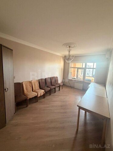 Satılır 3 otaqlı köhnə tikili 80 m², Bakıxanov q., photo 1 from 14