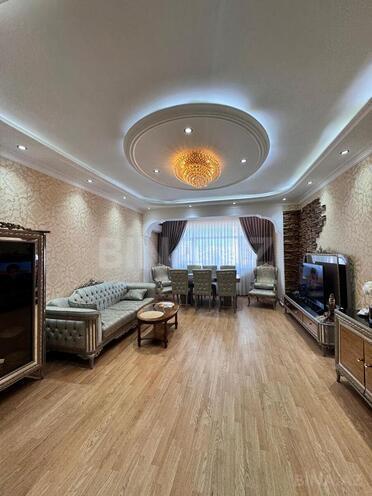 Продаётся 3-комн. новостройка 122 м², м. Иншаатчылар, photo 1 from 16