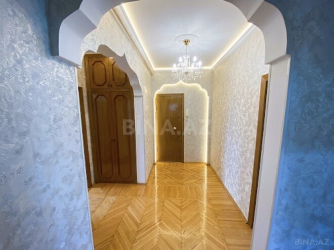 Продаётся 3-комн. вторичка 72 м², м. Ази Асланов, photo 7 from 20