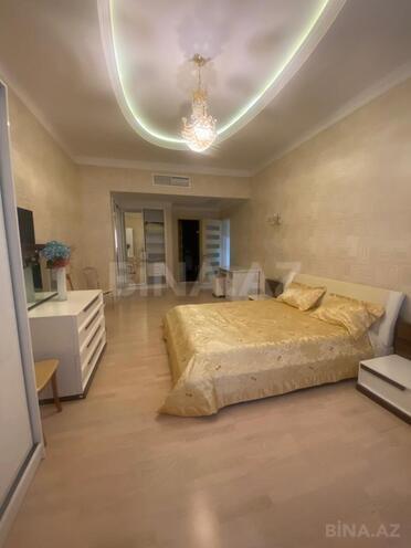 Сдаётся 4-комн. новостройка 240 м², м. Низами, photo 4 from 13