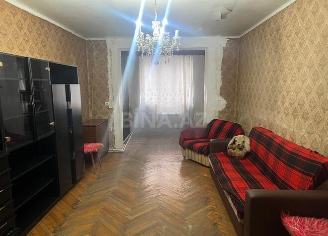 Satılır 3 otaqlı köhnə tikili 65 m², Elmlər Akademiyası m., photo 1 from 10