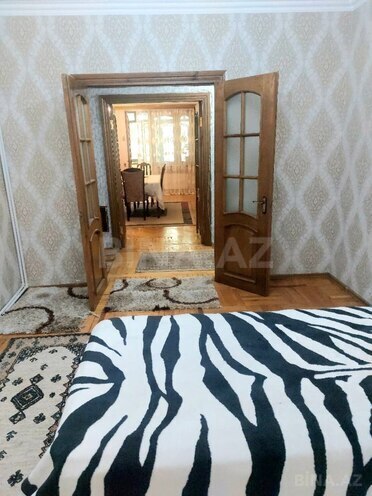Продается 4-комн. вторичка 110 м², м. Иншаатчылар, photo 9 from 13