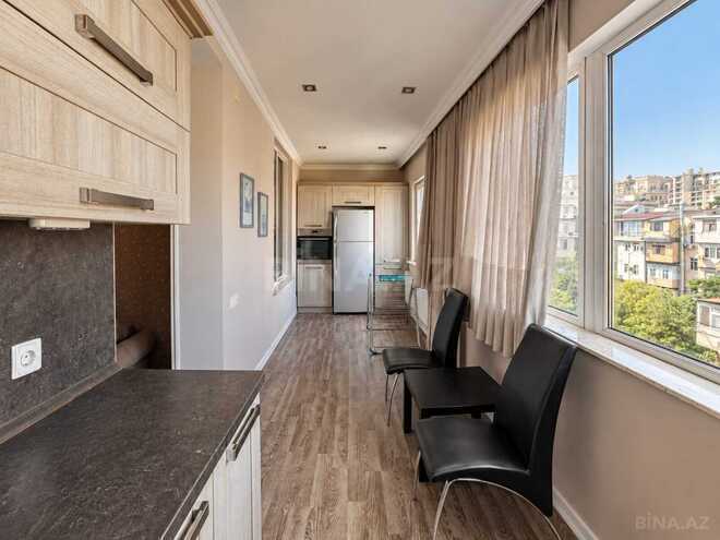 Satılır 3 otaqlı köhnə tikili 101.2 m², Sahil m., photo 23 from 32