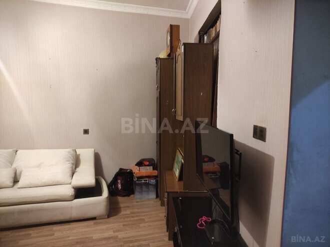 İcarəyə verilir 4 otaqlı köhnə tikili 150 m², 28 May m., photo 1 from 16