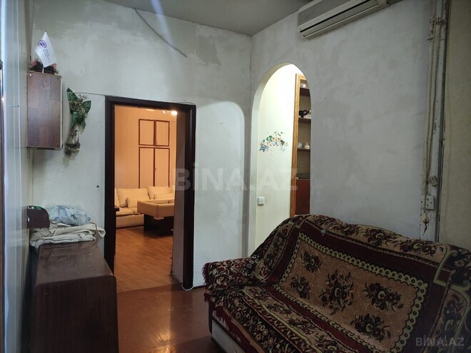 İcarəyə verilir 4 otaqlı köhnə tikili 150 m², 28 May m., photo 3 from 16