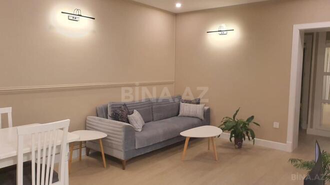 Продаётся 3-комн. вторичка 80 м², м. 28 мая, photo 1 from 11