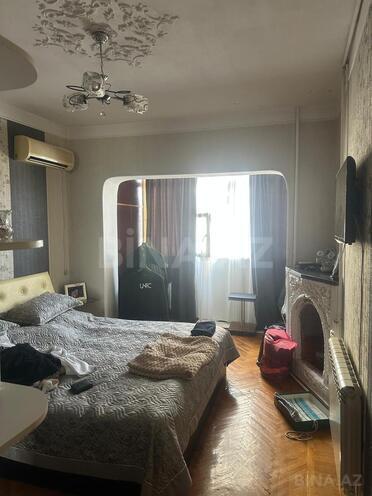 Satılır 5 otaqlı köhnə tikili 120 m², 20 Yanvar m., photo 11 from 17