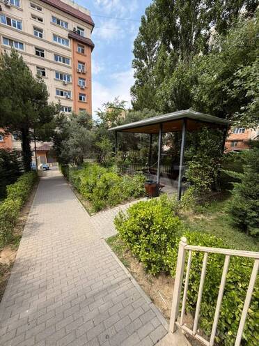 Satılır 3 otaqlı köhnə tikili 85 m², Nəsimi m., photo 20 from 25