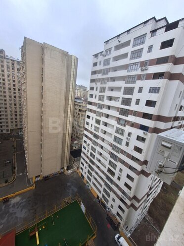 Сдается 3-комн. новостройка 100 м², м. Иншаатчылар, photo 14 from 27