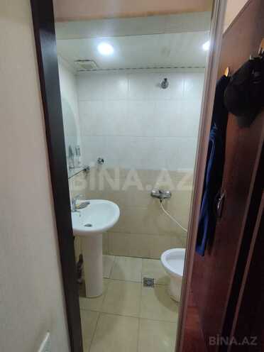 Продаётся 3-комн. вторичка 90 м², м. Низами, photo 16 from 17