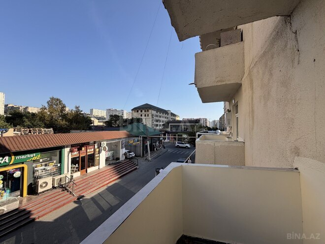 Продаётся 2-комн. вторичка 60 м², м. Ази Асланов, photo 4 from 14