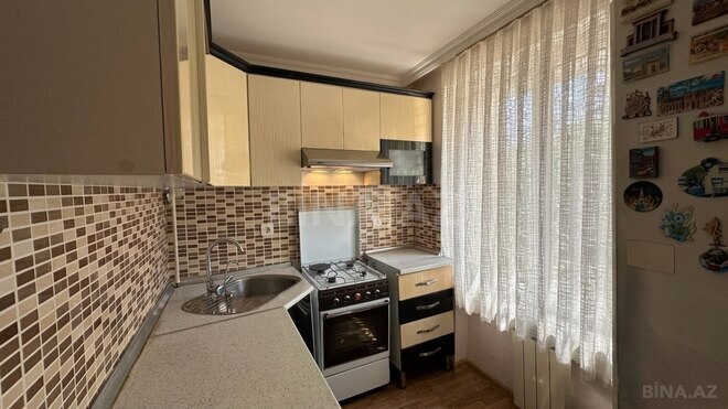 Satılır 2 otaqlı köhnə tikili 50 m², Elmlər Akademiyası m., photo 4 from 9