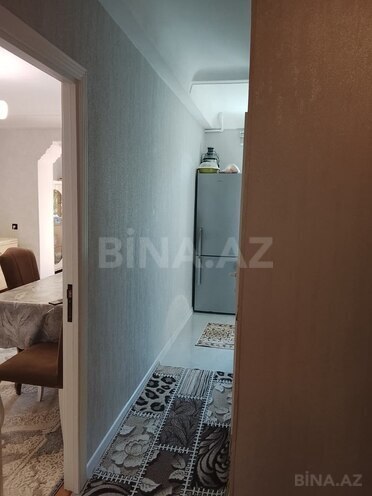 Продаётся 3-комн. вторичка 68 м², м. Нефтчиляр, photo 18 from 30