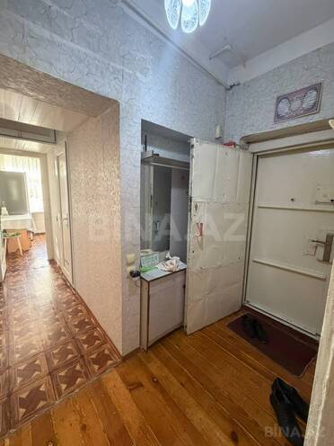 Продаётся 3-комн. вторичка 70 м², м. Ази Асланов, photo 12 from 16