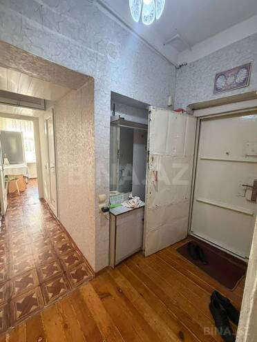 Продаётся 3-комн. вторичка 70 м², м. Ази Асланов, photo 6 from 16