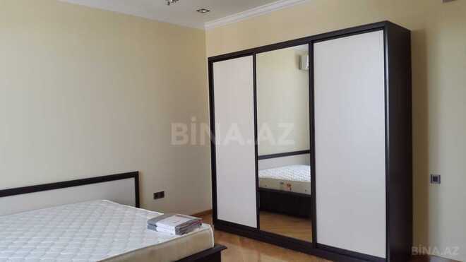 İcarəyə verilir 3 otaqlı köhnə tikili 80 m², Sahil m., photo 1 from 17