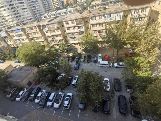 Продается 2-комн. вторичка 65 м², м. Элмляр Академиясы, photo 11 from 13
