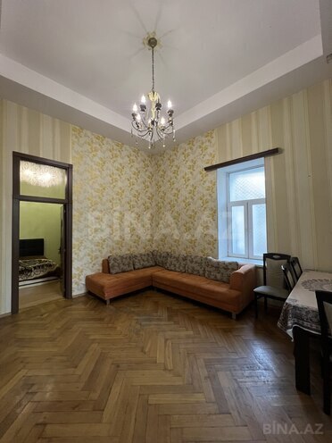 Сдаётся 3-комн. вторичка 90 м², м. Ичеришехер, photo 3 from 19