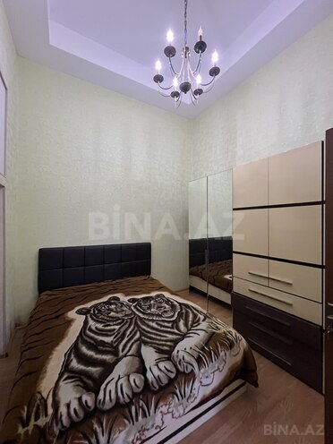 Сдаётся 3-комн. вторичка 90 м², м. Ичеришехер, photo 11 from 19