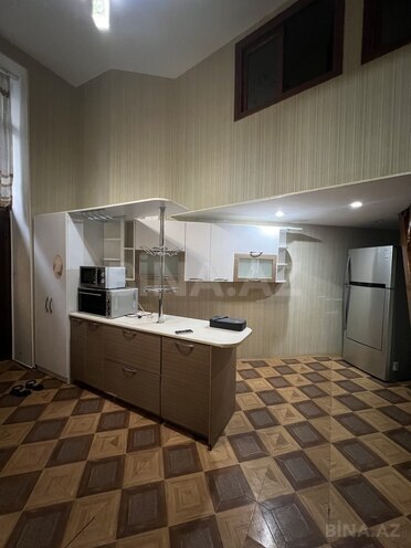 Сдаётся 3-комн. вторичка 90 м², м. Ичеришехер, photo 8 from 19