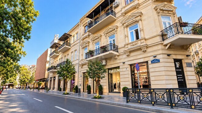 Satılır 2 otaqlı köhnə tikili 60 m², Sahil m., photo 1 from 14