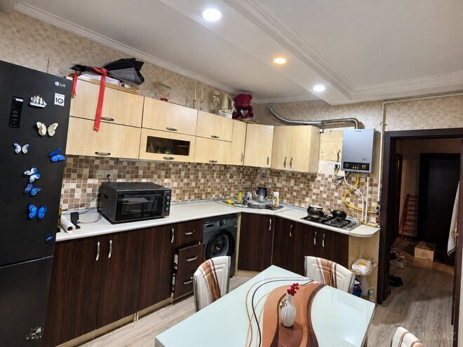 Продается 2-комн. вторичка 65 м², пос. Ени Гюнешли, photo 9 from 13
