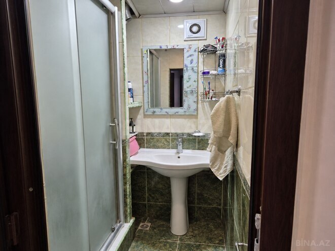 Продается 2-комн. вторичка 65 м², пос. Ени Гюнешли, photo 11 from 13