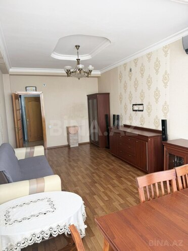 Сдается 3-комн. новостройка 85 м², м. Иншаатчылар, photo 3 from 16