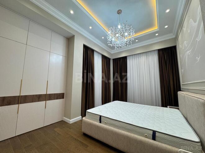 Сдается 4-комн. новостройка 210 м², Насиминский  р., photo 3 from 27