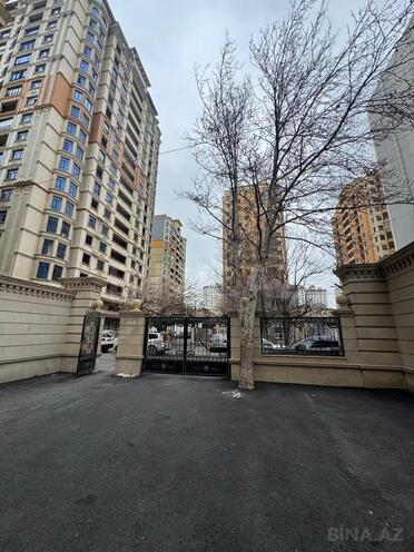 Сдается 4-комн. новостройка 210 м², Насиминский  р., photo 19 from 27