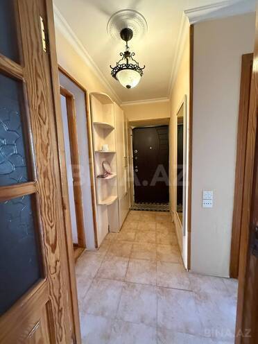 Сдается 3-комн. вторичка 70 м², м. Кара Караев, photo 7 from 12