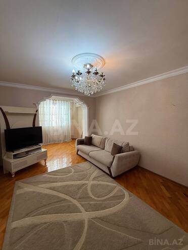 Сдается 3-комн. вторичка 70 м², м. Кара Караев, photo 5 from 12