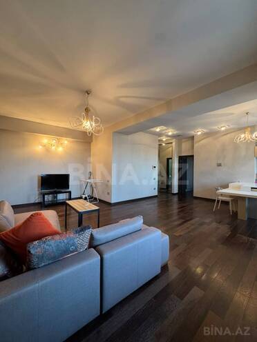 Сдается 2-комн. новостройка 100 м², м. Низами, photo 6 from 17