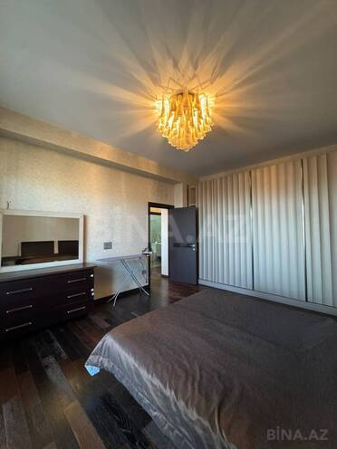 Сдается 2-комн. новостройка 100 м², м. Низами, photo 13 from 17