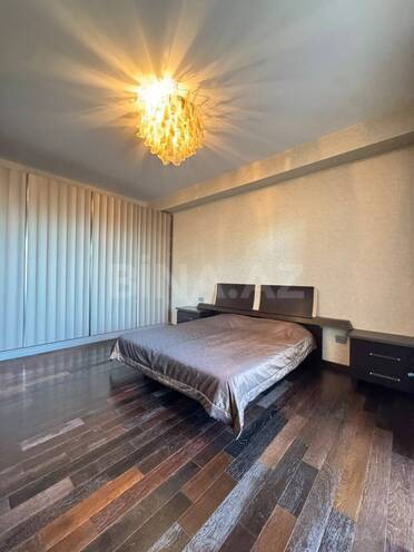 Сдается 2-комн. новостройка 100 м², м. Низами, photo 12 from 17