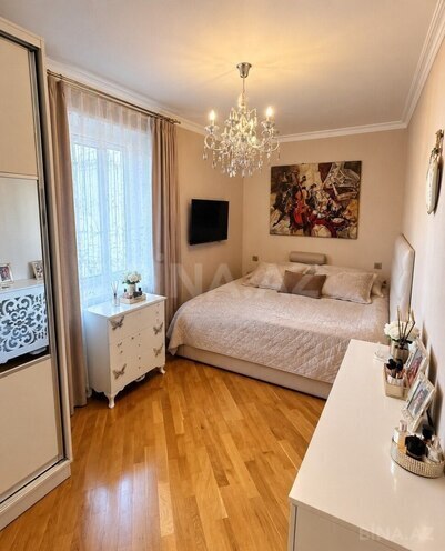 Satılır 2 otaqlı köhnə tikili 63 m², Nizami m., photo 6 from 12