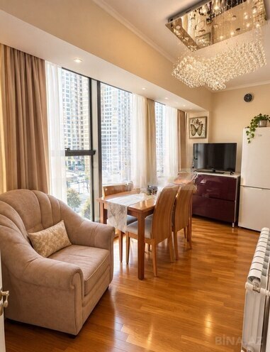Satılır 2 otaqlı köhnə tikili 63 m², Nizami m., photo 4 from 12