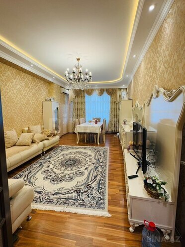 Продается 3-комн. новостройка 110 м², м. Ази Асланов, photo 1 from 18