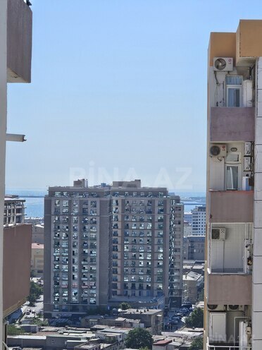 Продается 3-комн. новостройка 95 м², м. Низами, photo 17 from 32