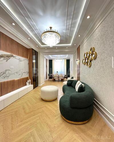 İcarəyə verilir 3 otaqlı yeni tikili 140 m², Şah İsmayıl Xətai m., photo 1 from 13