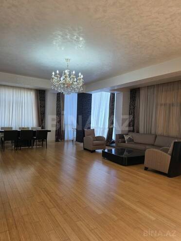 Продается 4-комн. новостройка 211 м², м. 28 мая, photo 1 from 19