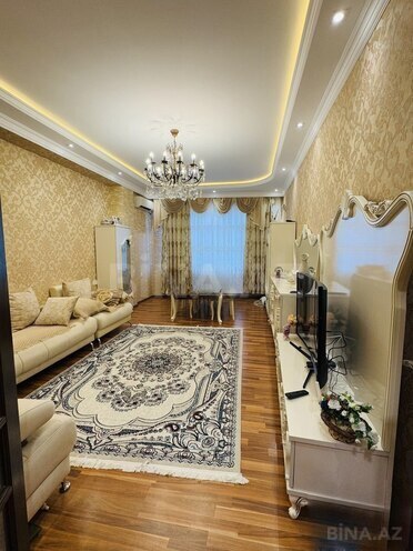 Продается 3-комн. новостройка 105 м², м. Ази Асланов, photo 1 from 15