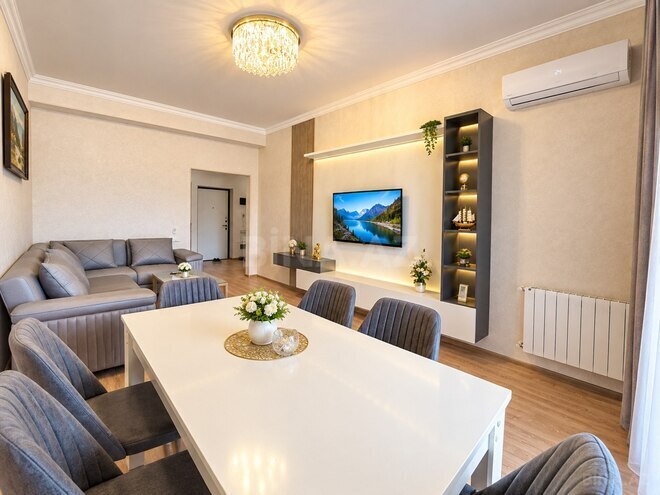 İcarəyə verilir 3 otaqlı yeni tikili 120 m², 28 May m., photo 1 from 17
