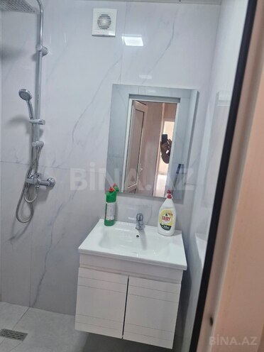 Продается 2-комн. вторичка 55 м², м. Кара Караев, photo 15 from 19