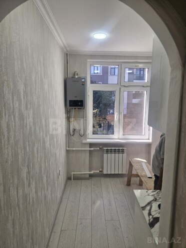 Продается 2-комн. вторичка 55 м², м. Кара Караев, photo 10 from 19
