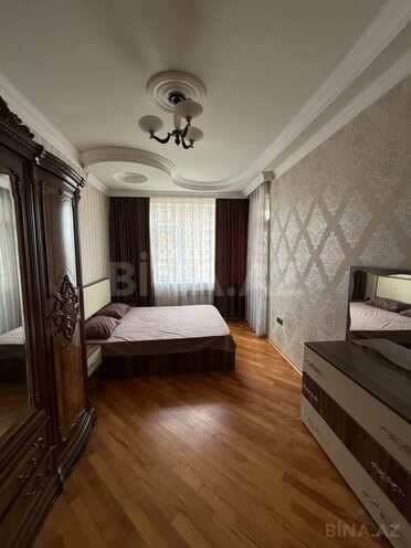 Сдаётся 3-комн. новостройка 125 м², м. Низами, photo 15 from 21