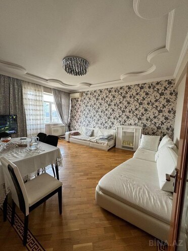 Продаётся 4-комн. новостройка 120 м², м. Мемар Аджеми, photo 1 from 18