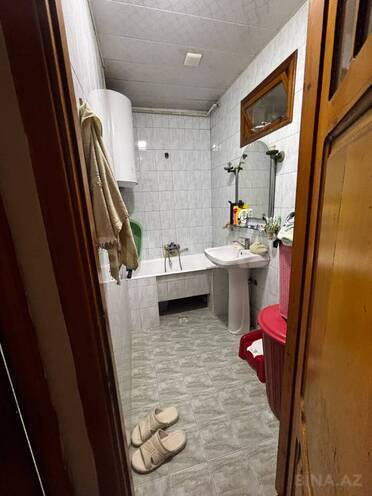 Satılır 3 otaqlı köhnə tikili 70 m², Yeni Günəşli q., photo 7 from 16